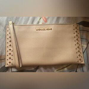 Michael Kors Blush Pink Wristlet